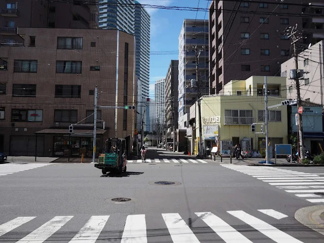 横浜　 中央市場通り