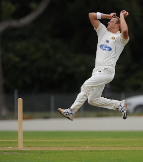 Neil Wagner bowling action