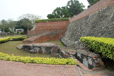 安平古堡（内城半円堡遺跡）