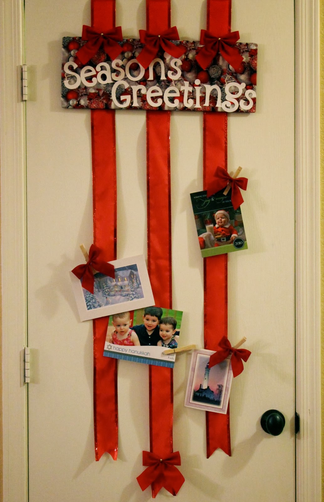 The Art Of Up Cycling Christmas Door  Decorating  Ideas  