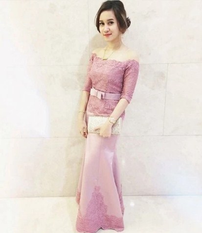 10 Model Baju Kebaya Modern Terbaru Paling Cantik 2019 