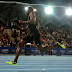 Bolt gana en los 150 mts en Melbourne