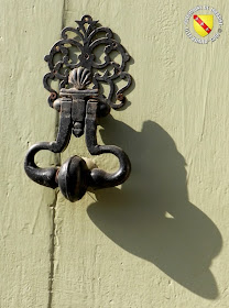 LUNEVILLE (54) - Heurtoirs de porte du XVIIIIe siècle