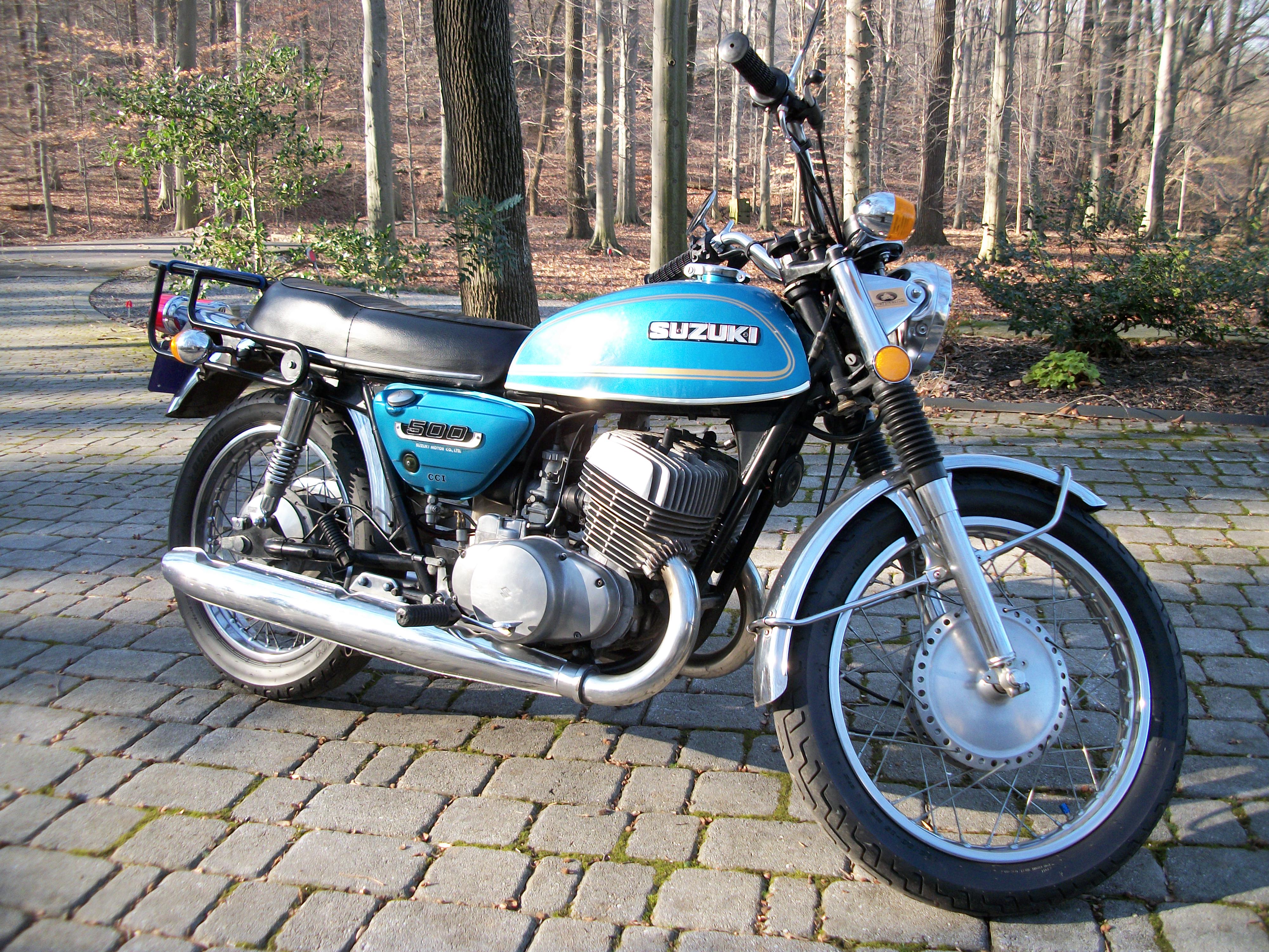 Suzuki T500 Specifications and History 3