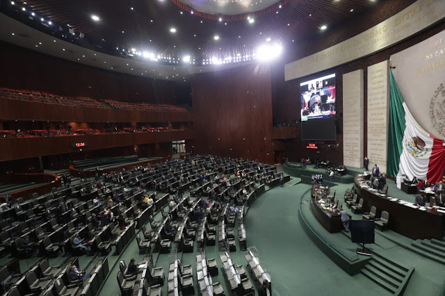 Diputadas y diputados que buscan reelección renuncian a apoyos económicos