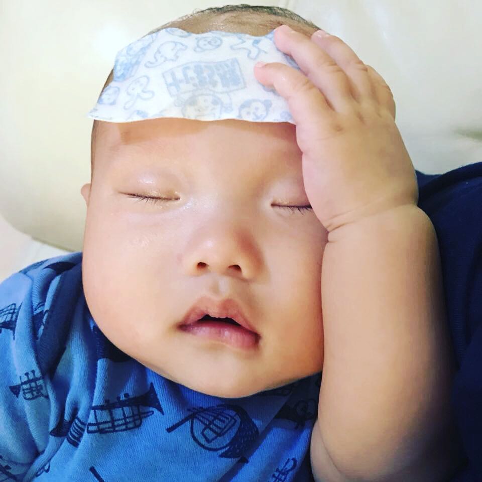 Video Bayi Lucu Comel Nangis Bikin Ketawa Ngakak