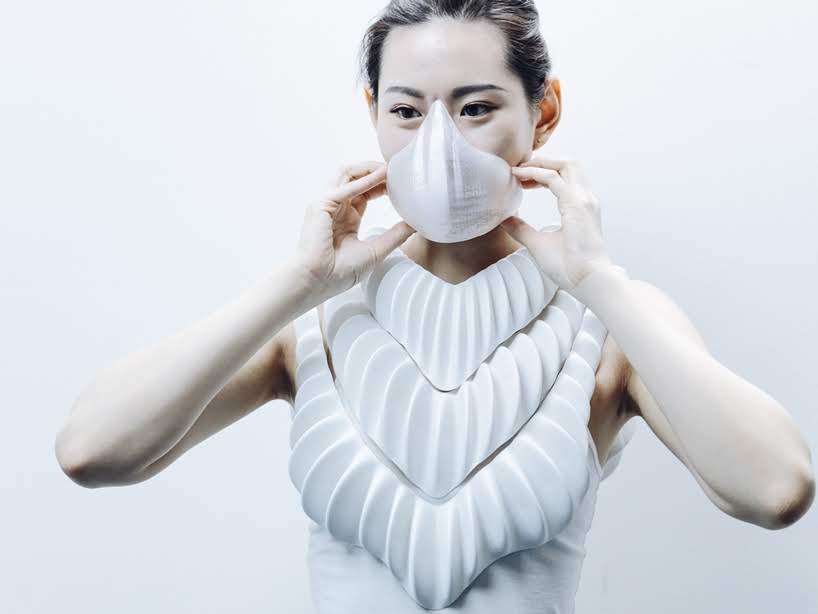 Esta prenda anfibia esta diseñada para sobrevivir en un mundo inundado por agua