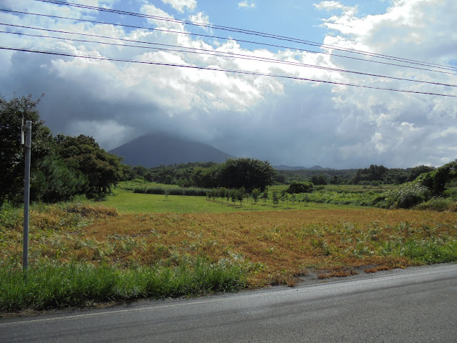 アイノピア入り口近くでの大山の眺望