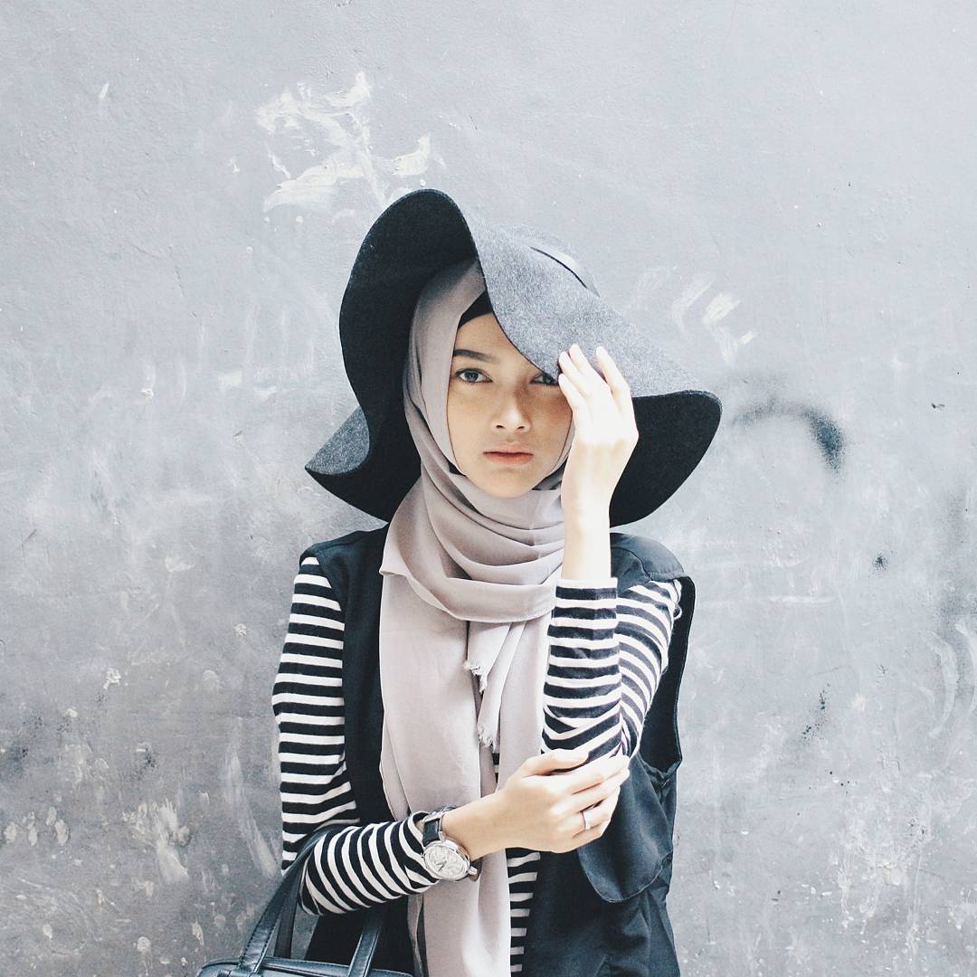 45 Model Hijab Terbaru 2018 Simple Modern Elegan