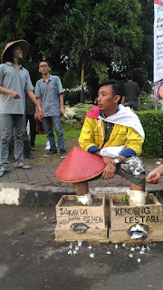 MAHASISWA JAKARTA MULAI BERGERAK, MENDUKUNG PERJUANGAN PETANI KENDENG