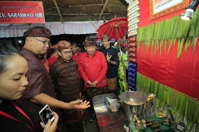 PAMERAN INDUSTRI KERAJINAN JEMBRANA BUKUKAN TRANSAKSI  1,78 M