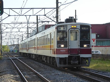 東武日光線　普通　東武日光行き　6050系