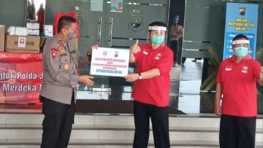 Polda Jateng Dapat Bantuan APD Dari Perhimpunan Indonesia Tionghoa Jateng