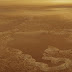 Nuevos modelos sugieren que los lagos de Titan son cráteres de explosión