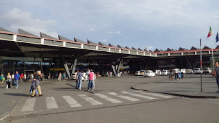 ガリバルディ駅前