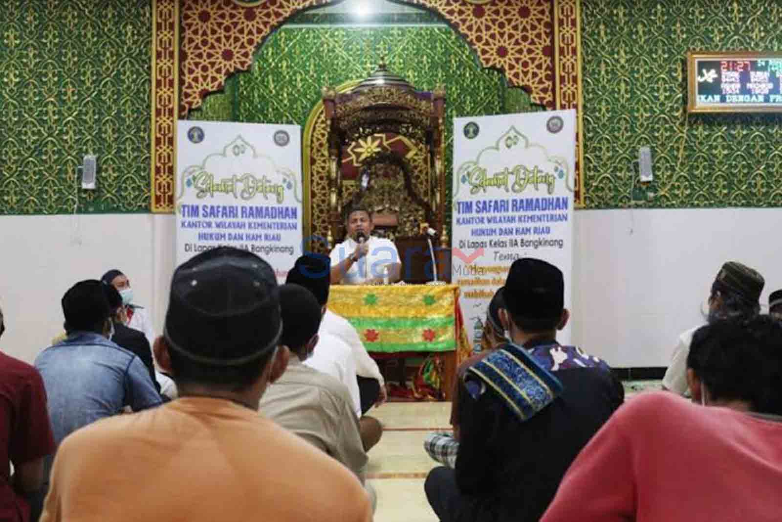 Safari Ramadhan Kalapas Bangkinang, KADIVPAS Beri Kultum Kepada Jamaah Masjid At-Taubah