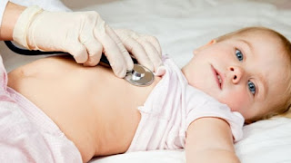 Bayi  atau  anak  menjadi  cengeng  dan  gelisah Gejala dan Epidemiologi Penyakit Diare 