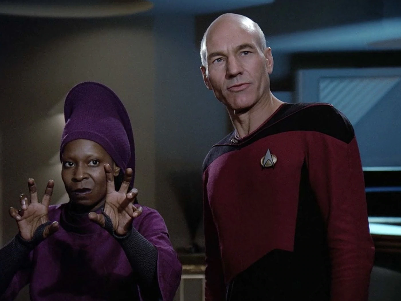 Whoopi Goldberg e Patrick Stewart em Star Trek: The Next Generation