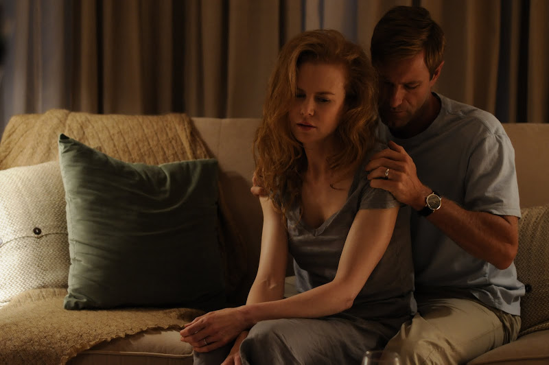 NICOLE KIDMAN and AARON ECKHART in RABBIT HOLE