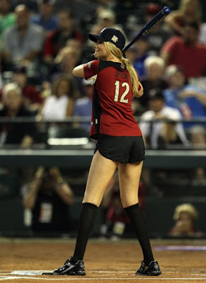 Kate Upton At Major League Baseball3