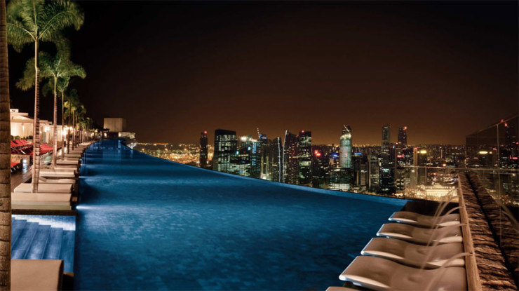 29 Most Amazing Infinity Pools in Pictures - Marina Bay Sands, Singapore