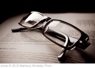 'Glasses' photo (c) 2010, Matheus Almeida - license: http://creativecommons.org/licenses/by/2.0/