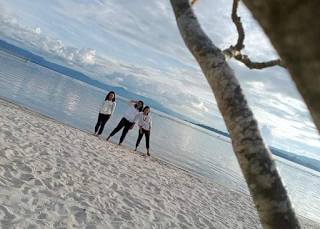 Wisata Idola Baru di Tobasa, Pantai Pasir Putih Parparean