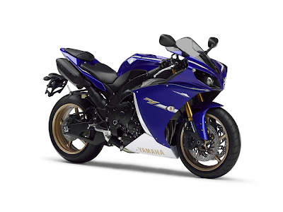 2012 Yamaha YZF-R1 revealed