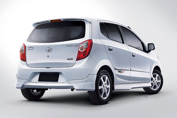 Herwono Banyu Alas: Mobil Murah Toyota Agya dan Daihatsu Alya (Ayla