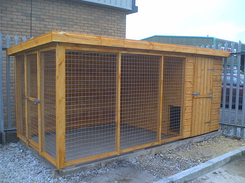 Outdoor Dog Kennels