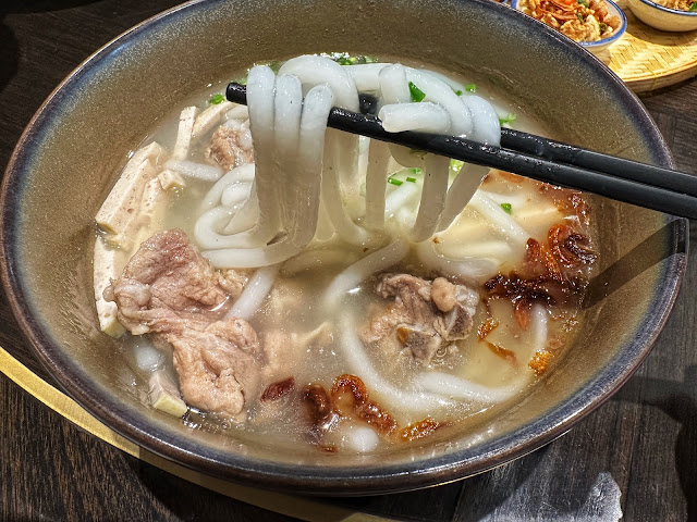 pork bone broth Vietnamese noodles with sliced pork for 60 baht