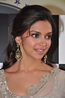 Gorgeous, Deepika, In, A, White, Designer, Saree