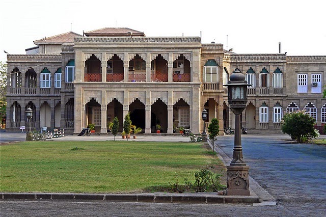 Nilambagh Palace in Bhavnagar