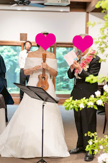 結婚式の様子。新婦様とお祖父様。