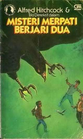  Dalam hutan kecilnya bergelimpangan bangkai Trio Detektif 37- Misteri Merpati Berjari Dua