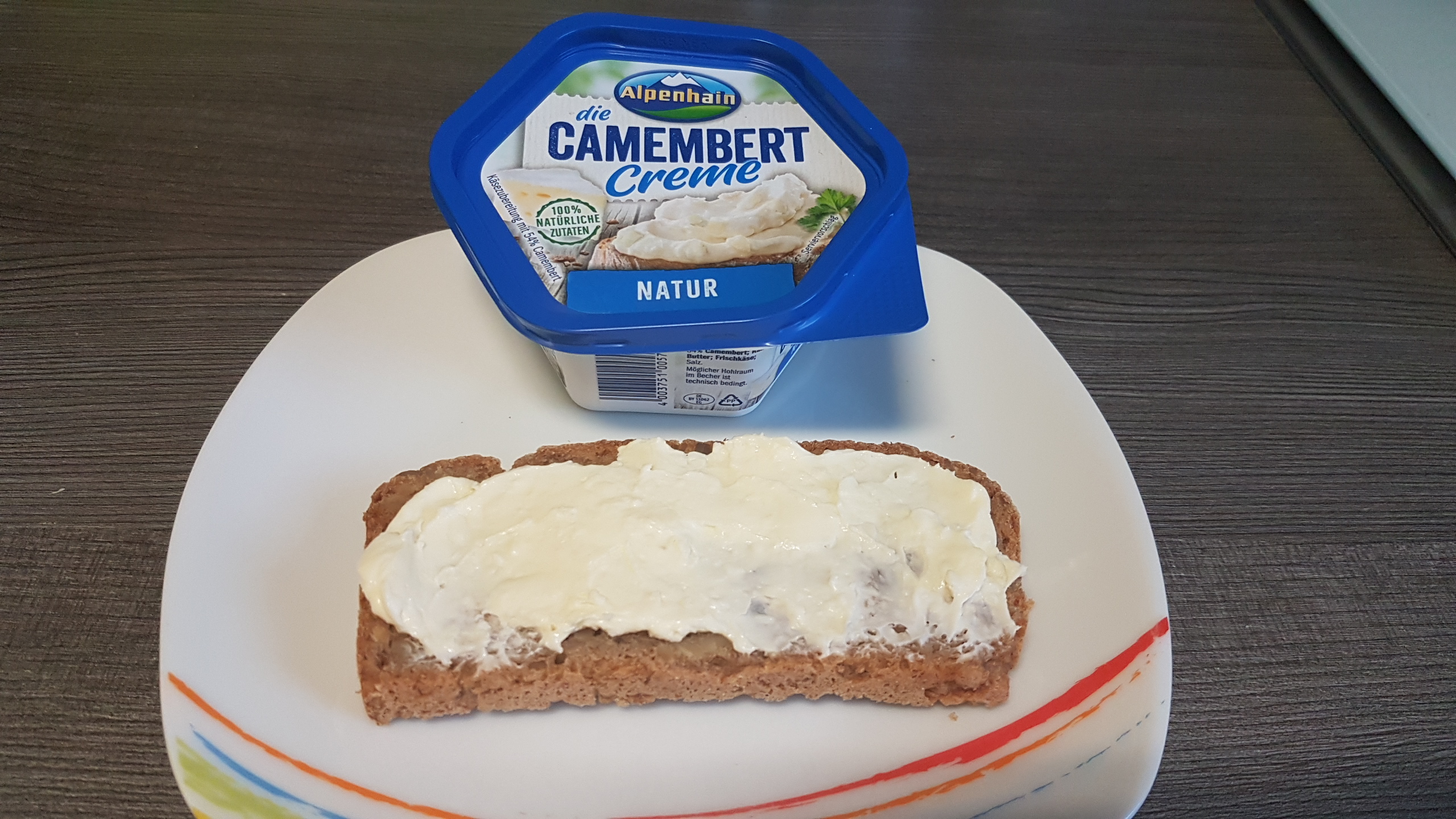 Bloggmaus: Spinat Pide mit Alpenhain Camembert Creme