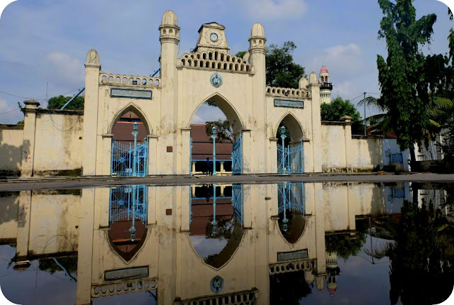 Kalo ada yang bertanya pada cumilebay wacana  BERSEPEDA Onthel Menyusuri Heritage Kota SOLO