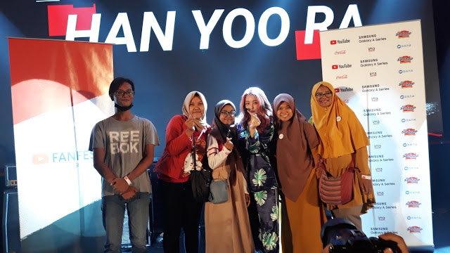 Foto bareng Han Yoo Ra di YTFF Collabonation IM3 Ooredoo