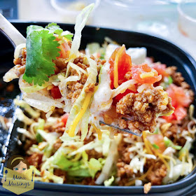 Turkey Taco Salad Lunch Bowls (meal prep) _menumusings.com