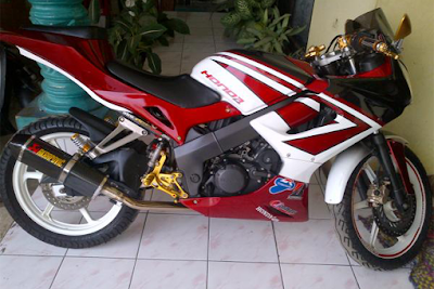 Modifikasi Honda CBR 150 Terbaru