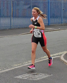 An action picture from the Keyo Brigg Sprint Triathlon 2015