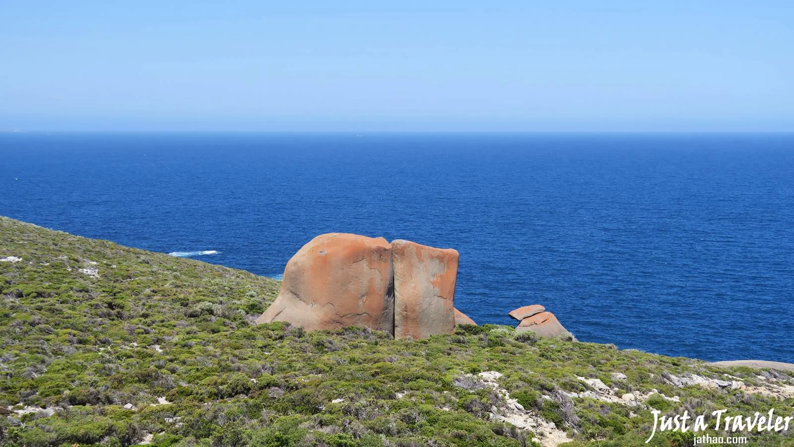 Adelaide-Kangaroo Island-Remarkable Rocks-Transportation-Ferry-Attractions-Itineraries-Recommendation-Travel Blogs-Back-Pack Travel-Independent Travel-Tour-Day Tour-Two Day Tour