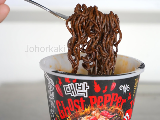 Daebak-Ghost-Pepper-Instant-Noodle