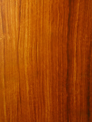 what does teak wood look like