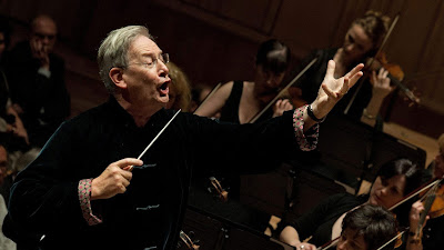 Sir John Eliot Gardiner and the London Symphony Orchestra (Photo LSO)