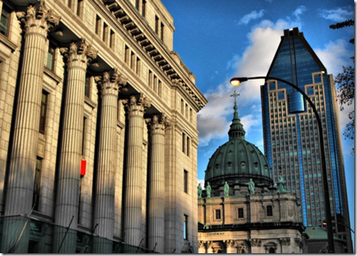 montreal l'edifice sun life and la basilique-cathedrale marie reine du monde