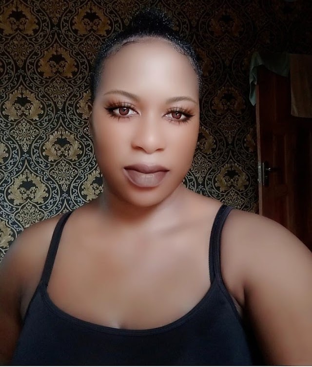 See The Beautiful & Stunning Look of Sexygold Cafe CEO,Odunlami Maria Odiri