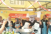 Lomba Masak Nasi Goreng Jumbo Meriahkan HUT ke-1342 Kota Palembang