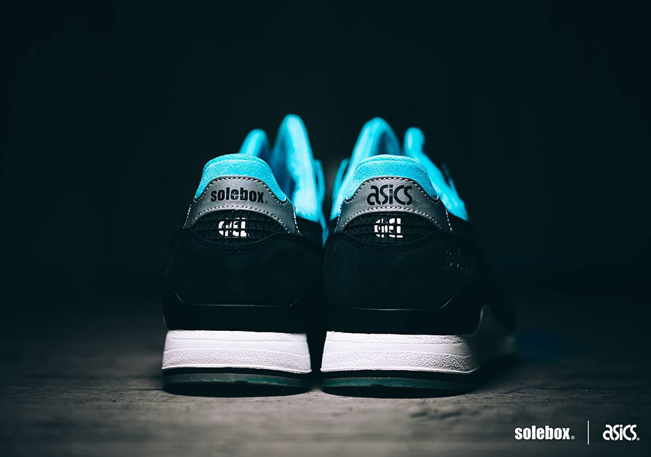 Solebox x ASICS GEL-Lyte III 'Blue Carpenter Bee' 9