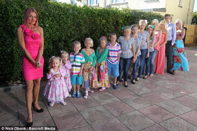 Meet The British Single Mother Of 14 Kids! She Pops Out Babies Every Year